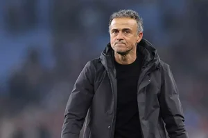 إنريكي: طموحي الرئيسي هو صنع التاريخ مع باريس، وديمبلي هو العمود الفقري للفريق