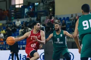 ثلاثيات مبهرة: انطلاقة مثالية للأهلي في نهائي دوري السلة أمام الاتحاد