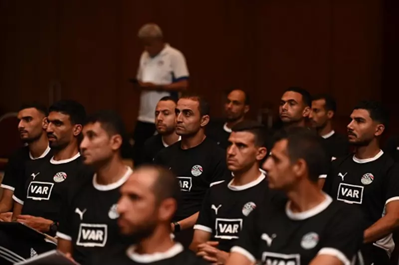 40 حكماً يتخطون اختبارات الانضمام لدورة الحصول على رخصة VAR
