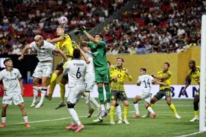 تحليل صحف ألمانيا حول تأهل دورتموند إلى ربع نهائي مونديال الأندية: ردود وأصداء المحترفين