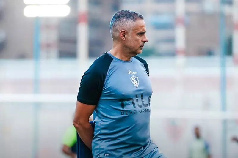 رسمياً: الزمالك يحسم مستحقات جوميز وفريقه المعاون